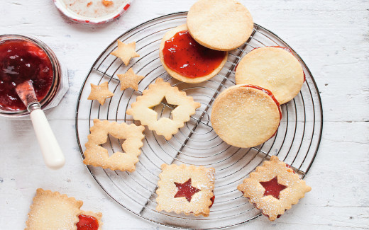Shortbread with Strawberry Conserve