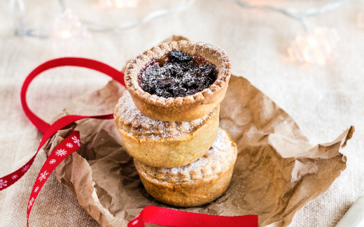 Apricot Mince Pies