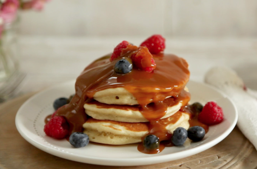 American Pancakes with Toffee Apple Sauce