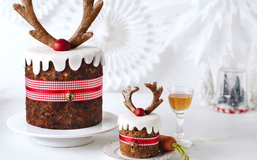Rudolph Reindeer Cake
