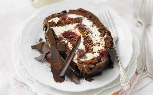 Chocolate and Strawberry Roulade