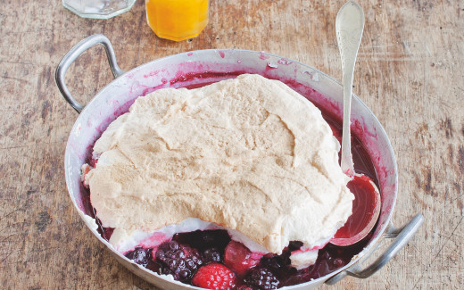 Red Berry and Apricot Conserve Meringue