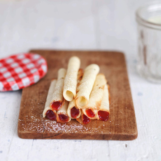 Russian 'Cigarettes' With Raspberry Conserve