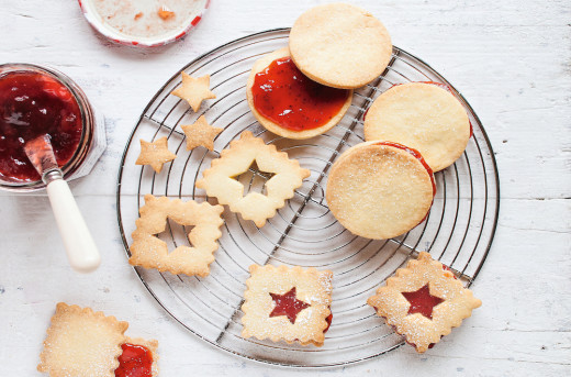 Shortbread with Strawberry Conserve