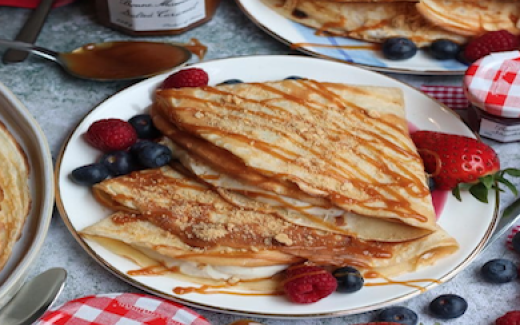 Salted Caramel Cheesecake Crêpes