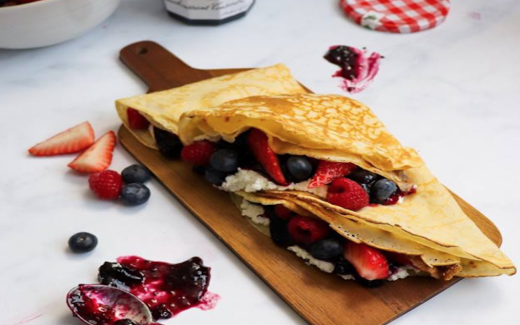 Blackcurrant Ricotta Berry Crêpes