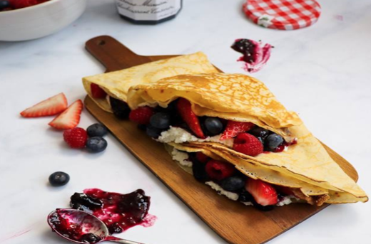 Blackcurrant Ricotta Berry Crêpes