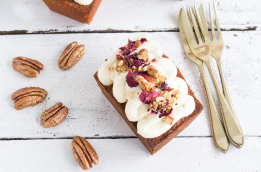 Mini Elderflower Loaf Cakes